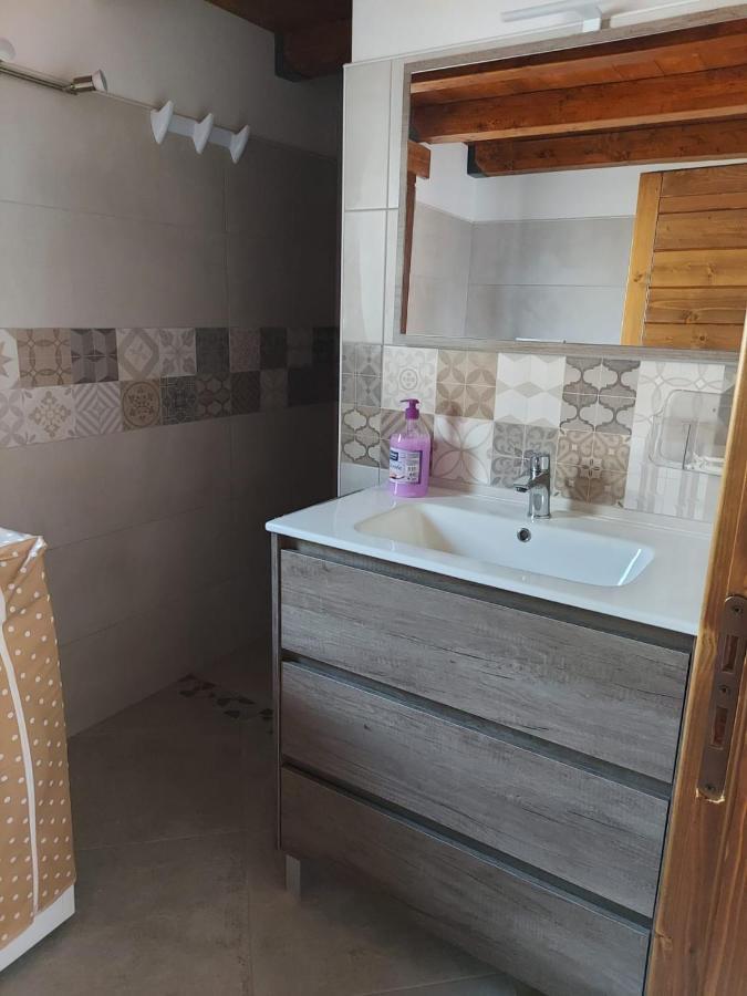 La Casa Sull'Aia,Av Bed and Breakfast Santo Stefano del Sole Buitenkant foto