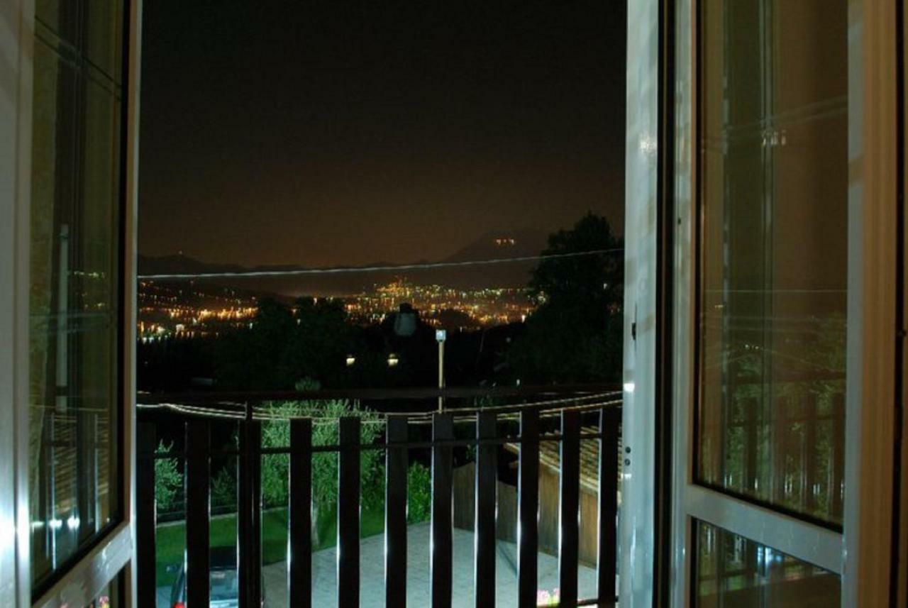 La Casa Sull'Aia,Av Bed and Breakfast Santo Stefano del Sole Buitenkant foto