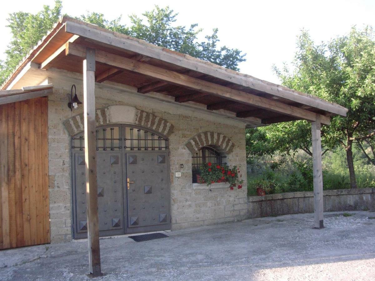 La Casa Sull'Aia,Av Bed and Breakfast Santo Stefano del Sole Buitenkant foto